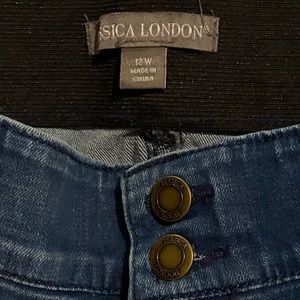 12W Jessica London stretch jeans like new!